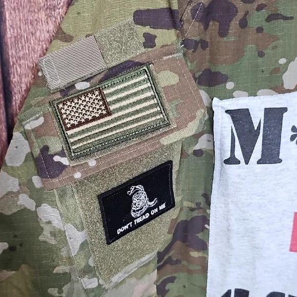 Camouflage Military Jacket with M*A*S*H Patch - Picture 3 of 9